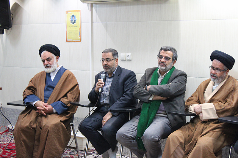 حضور حضرت آیت الله مهدوی در جمع مسئولان موسسه مهدقرآن اصفهان